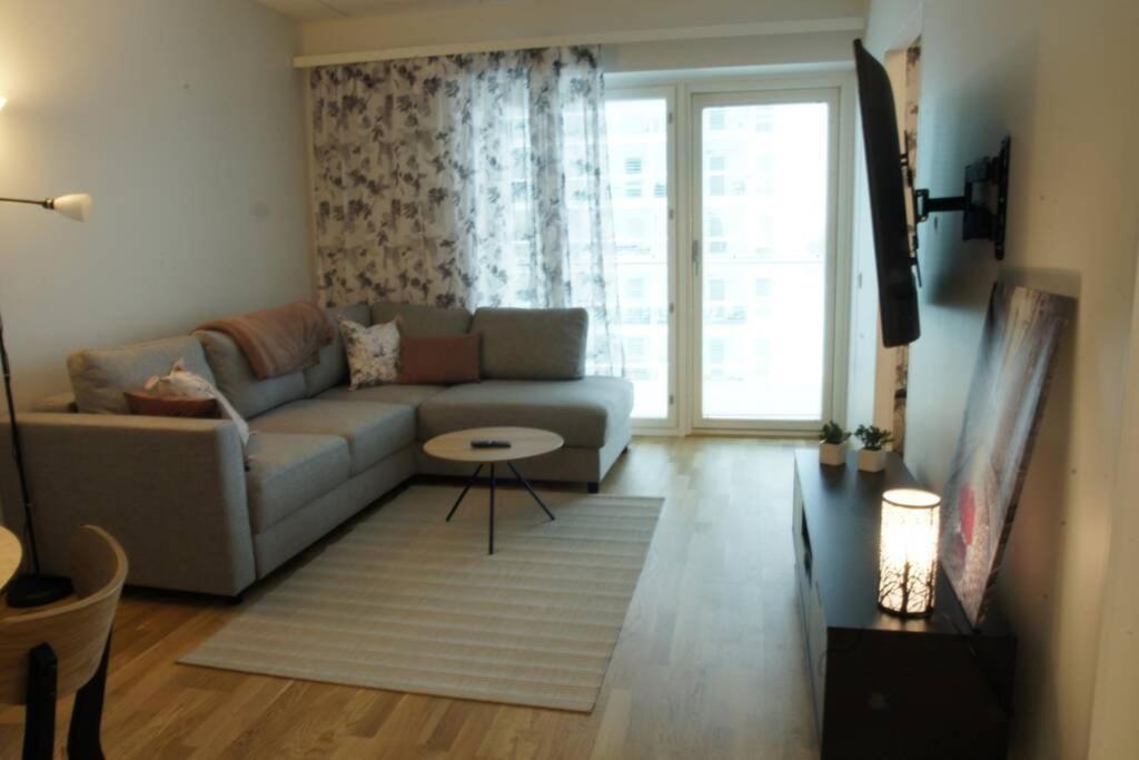 Keskustan Kaksio 45 M2 Autopaikalla, Rautatienkatu 19, 9 Krs Apartment Oulu Bagian luar foto