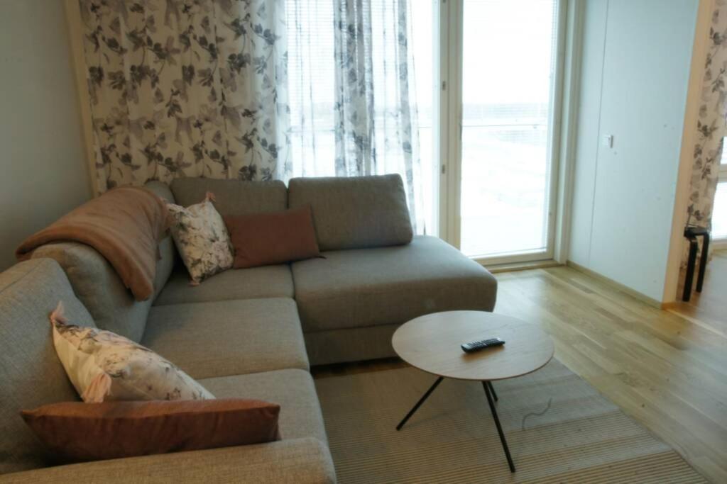 Keskustan Kaksio 45 M2 Autopaikalla, Rautatienkatu 19, 9 Krs Apartment Oulu Bagian luar foto